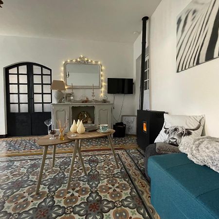 Chez Tatie Menie Bed & Breakfast Fraisse-des-Corbieres Exterior photo